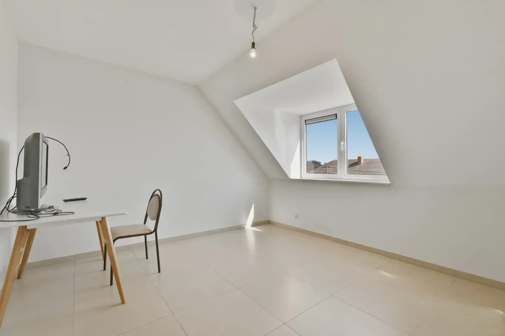 Duplexappartement met 3 slaapkamers te huur in Eernegem!  foto 11