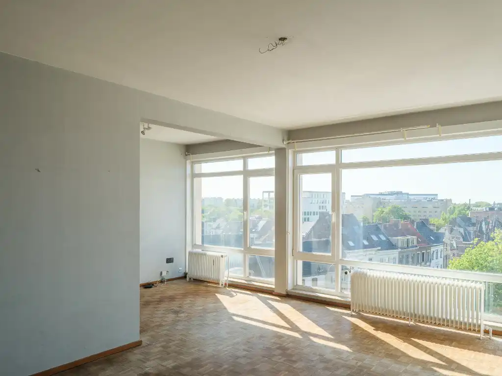 Appartement met panoramisch stadszicht op toplocatie nabij de Coupure foto 4