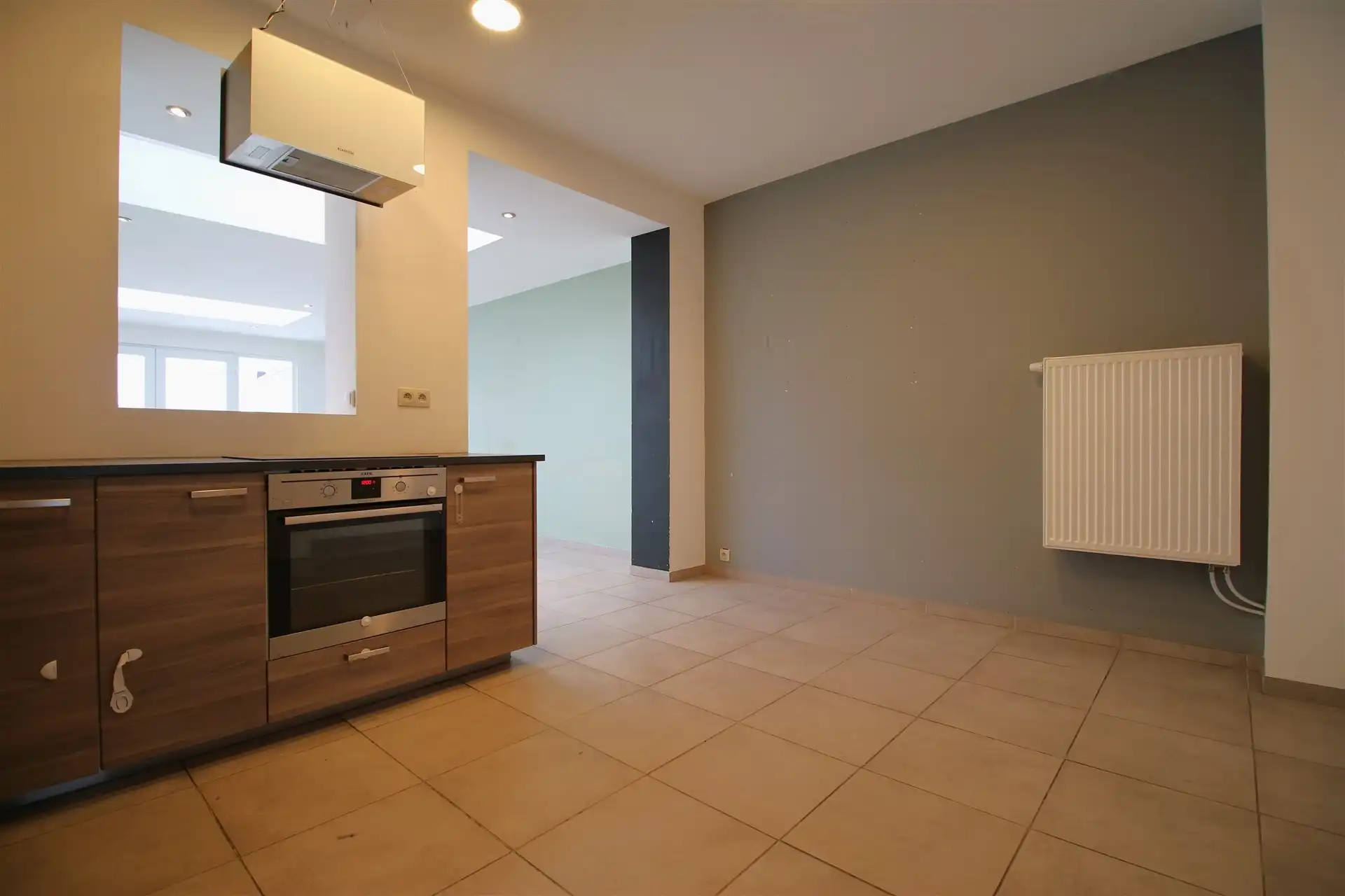 Vernieuwde gezellige woning in centrum Ruisbroek foto 5