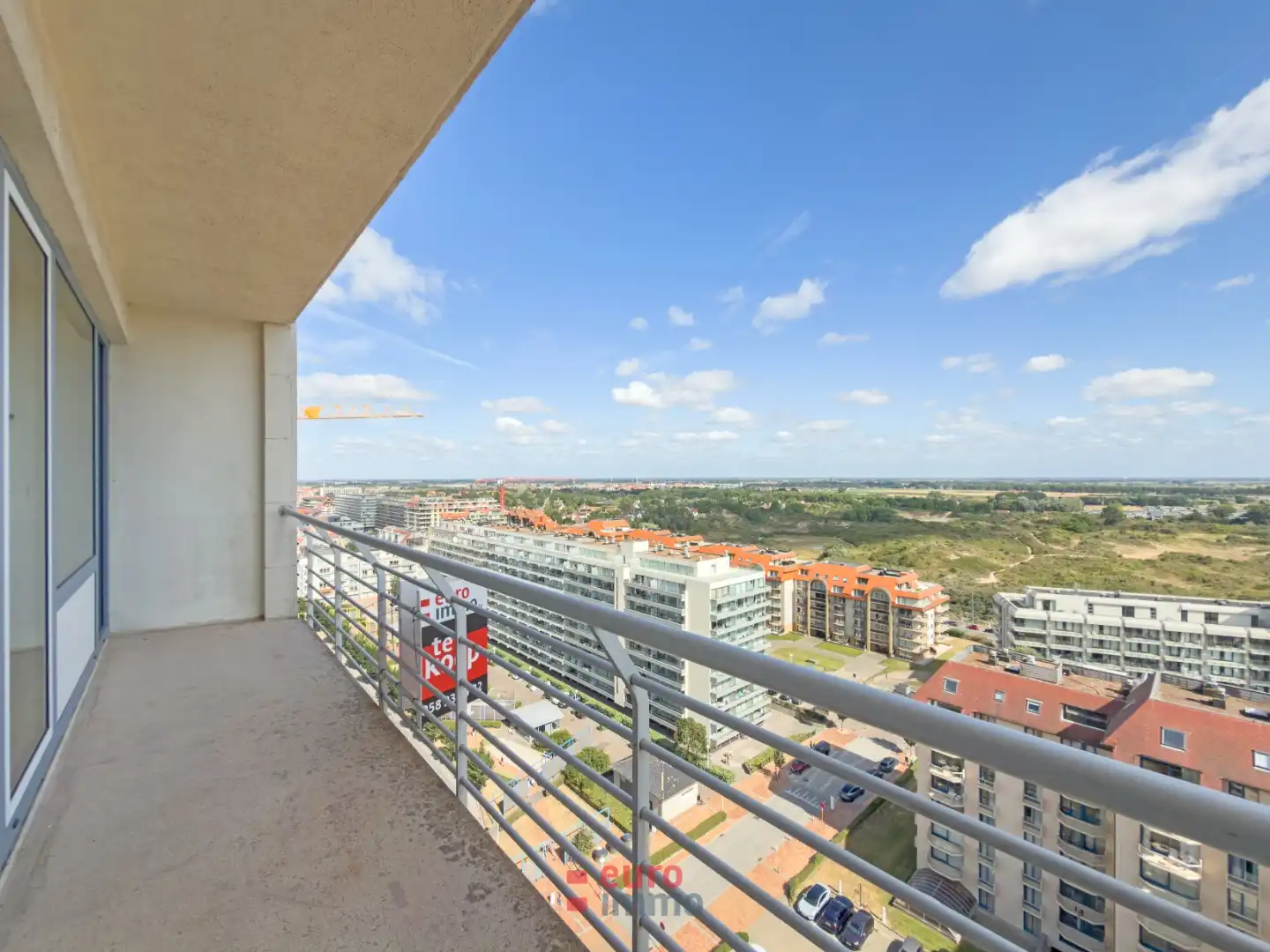 Uniek zeedijkappartement met adembenemende zichten op de 15e verdieping foto 28