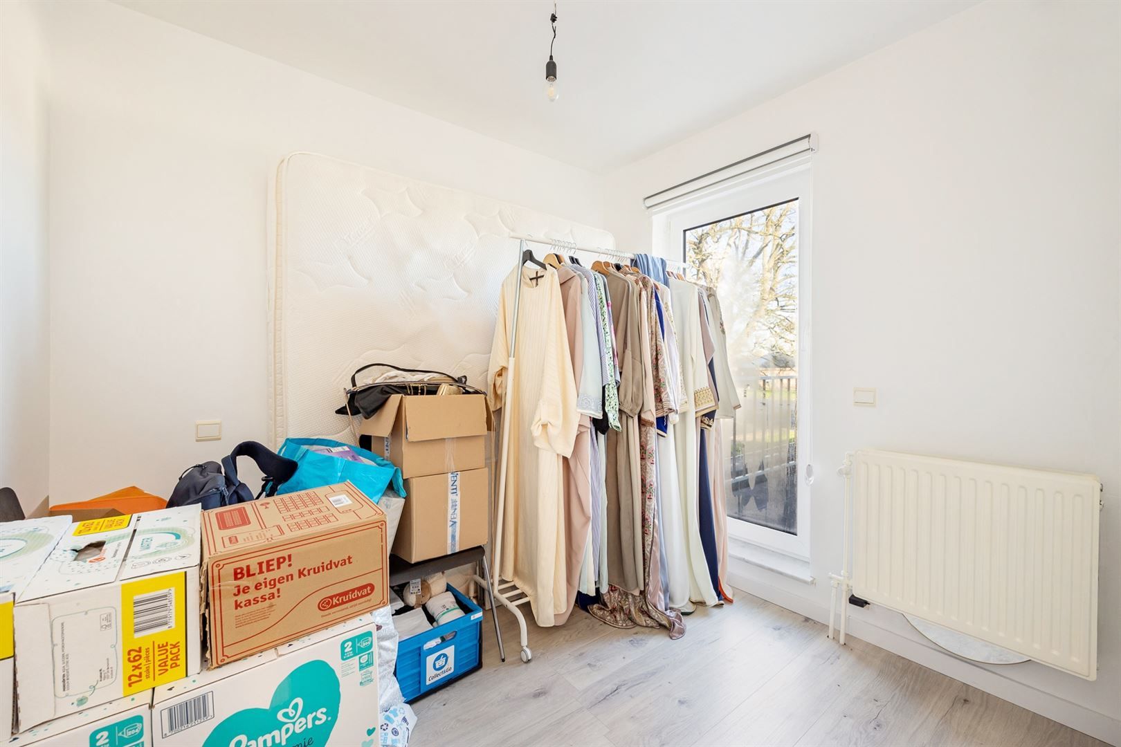 Goed gelegen appartement. Instapklaar! foto 13