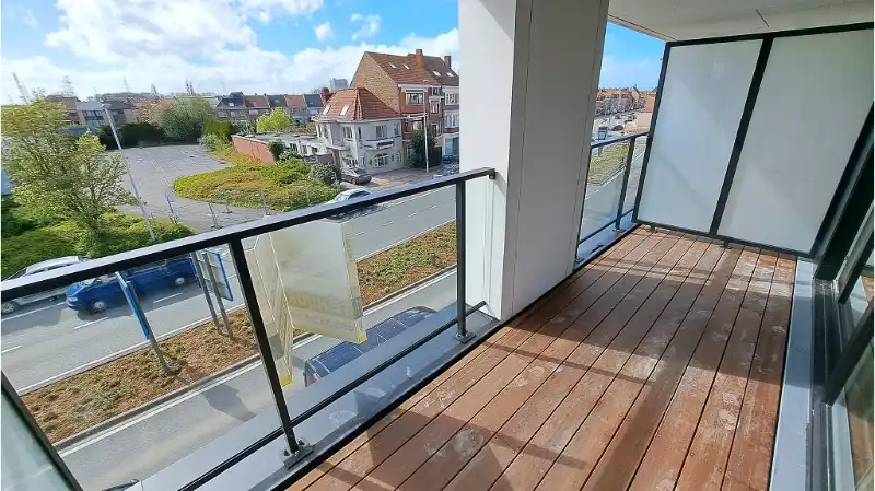 Recent 2-slaapkamerappartement met TERRAS en CARPORT te huur in Brugge foto 10