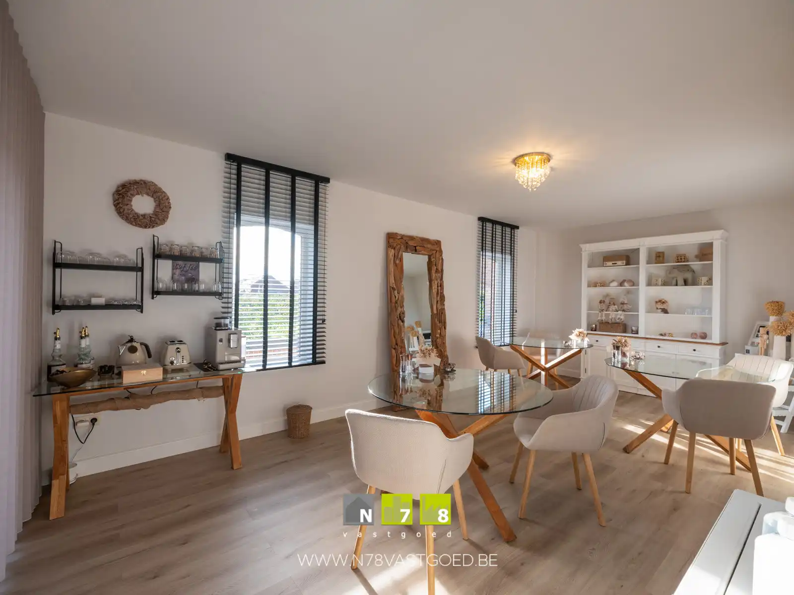 Gebouw te koop foto 10