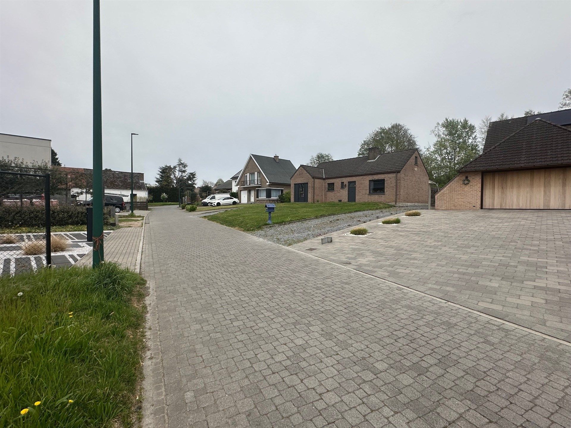 Bouwgrond voor halfopen bebouwing - 1734 m² foto 6