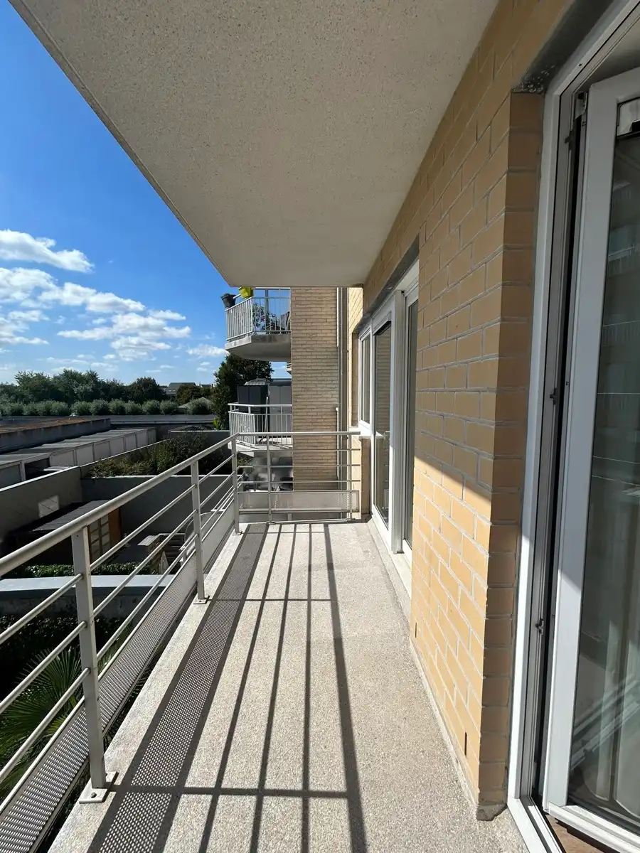 Modern appartement met 2 terrassen en EPC A, op wandelafstand van zee foto 2