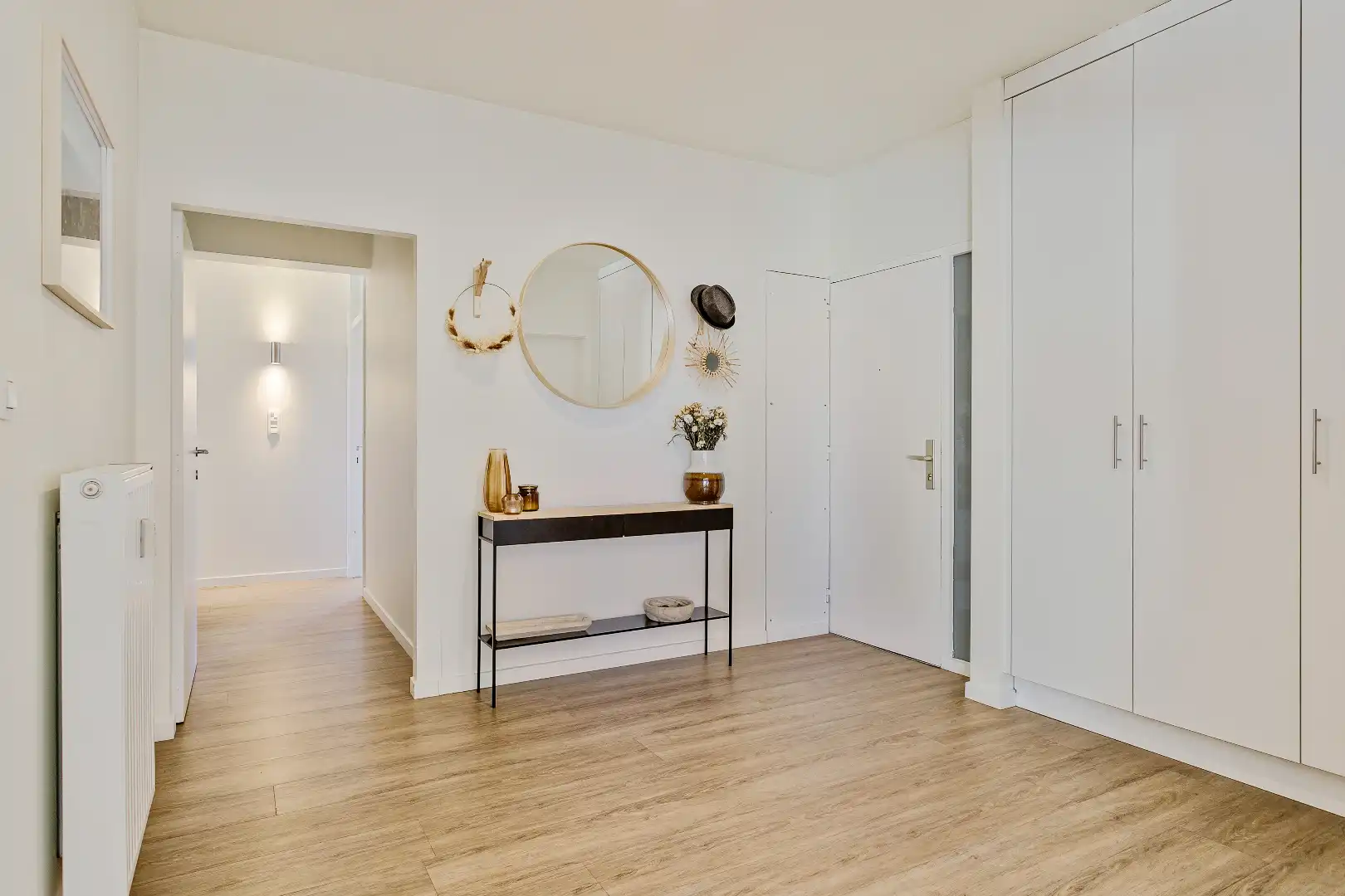 3-slaapkamerappartement op de Grote Markt te Wevelgem! foto 2