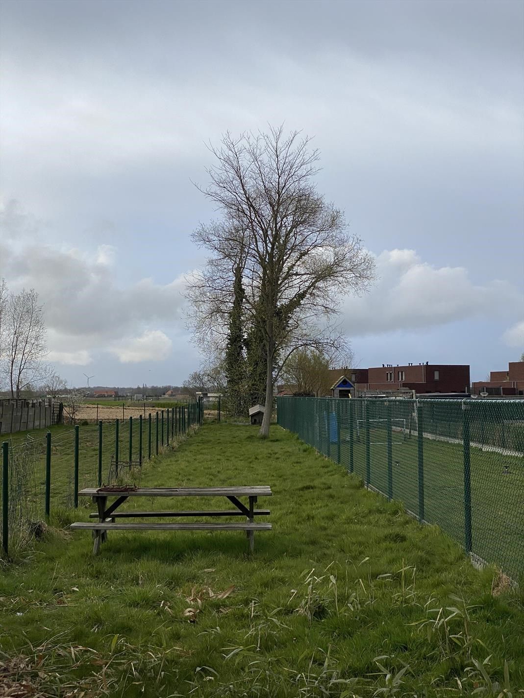 Woning met 2 slaapkamers en diepe tuin te Eernegem foto 11