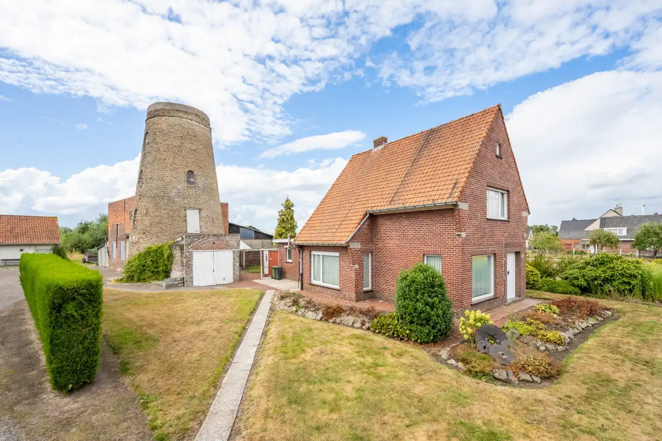 Charmante te renoveren woning met 3 slaapkamers in het rustige Desteldonk foto 20