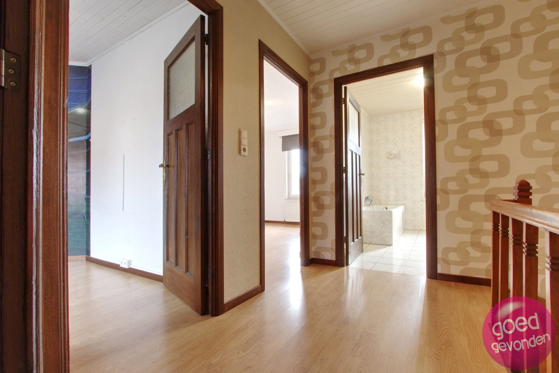 WONING - 3 SLK - TUIN - TERRAS - PARKING - INSTAPKLAAR foto 16