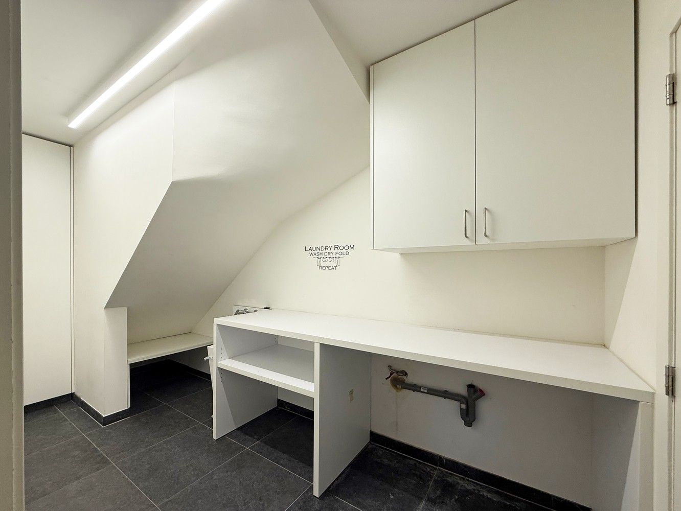 Stijlvolle villa met ruime tuin te huur op toplocatie nabij Lier foto 16