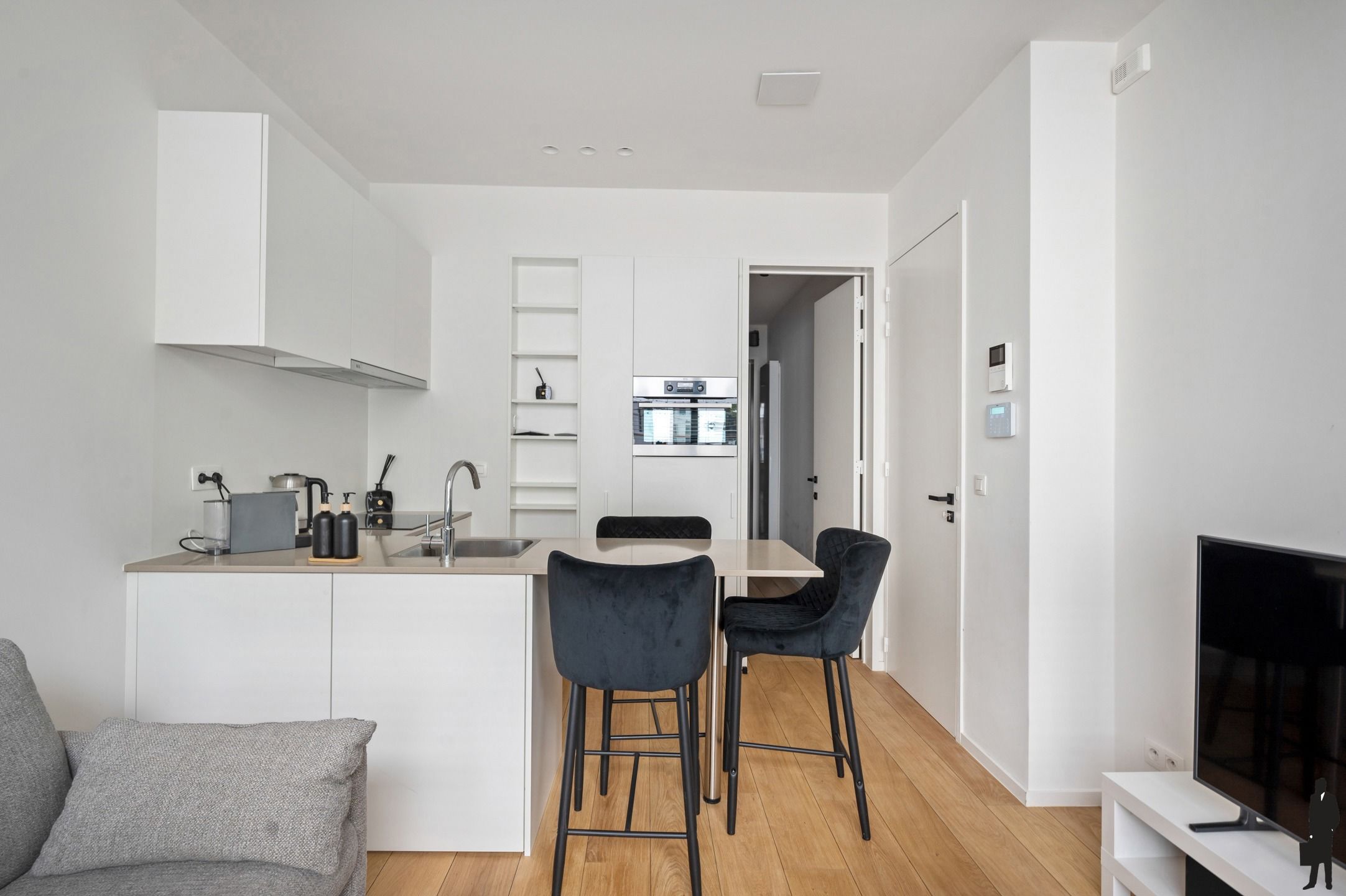 Upside down-woning met dakterras en parking foto 5