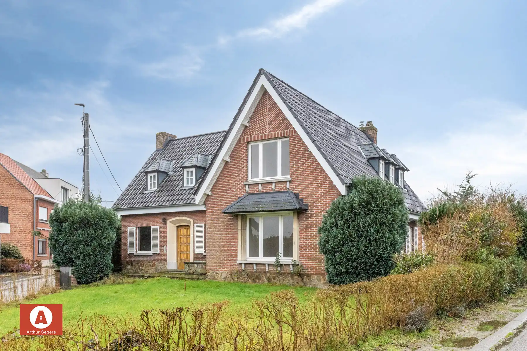 Statige woning in het hartje van Londerzeel foto 3