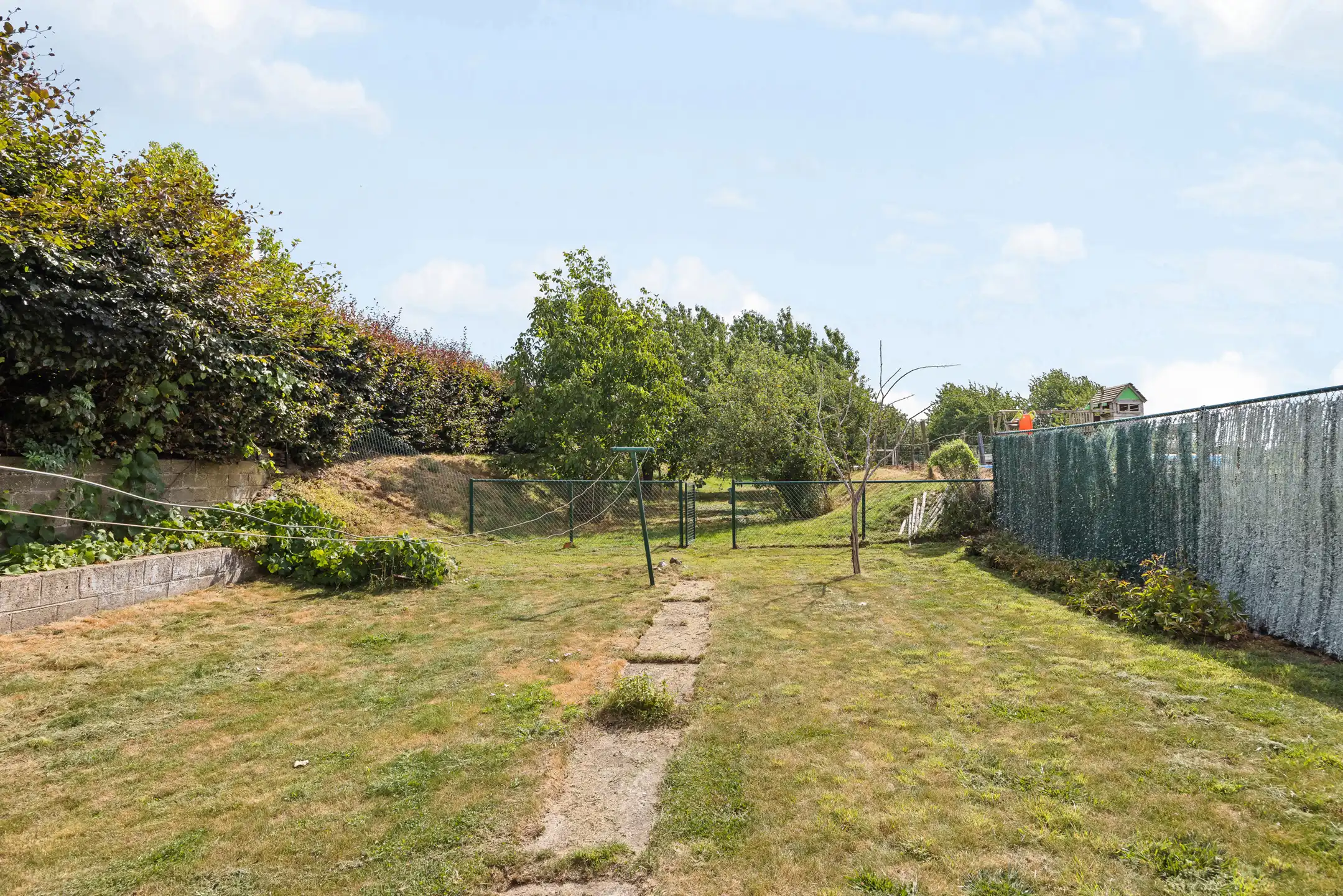 Instapklare gezinswoning met garage te Elst  foto 29