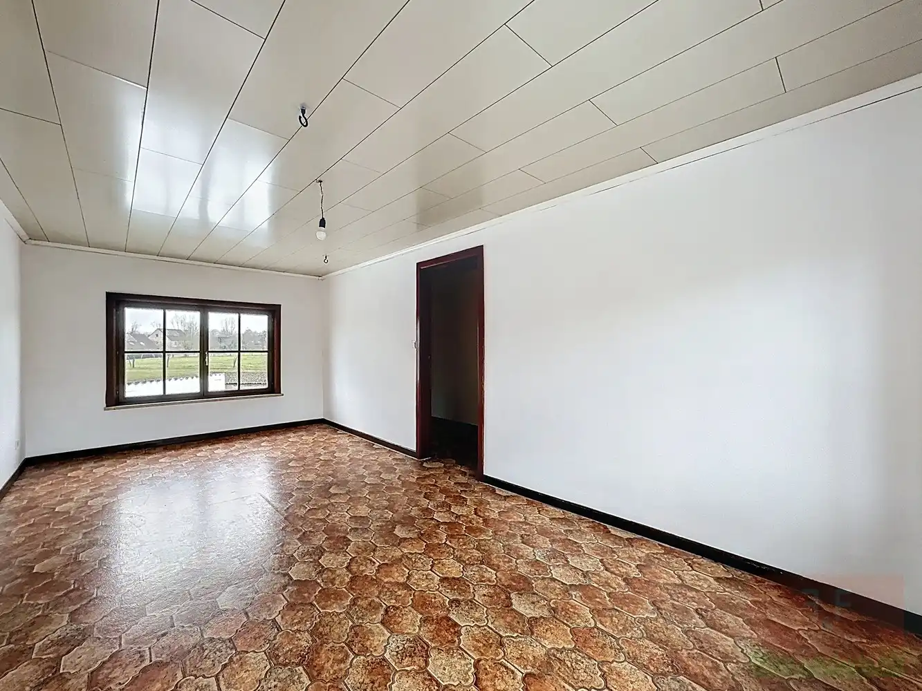 Karaktervolle gezinswoning met 3 slaapkamers en garage in het groene Aaigem foto 10