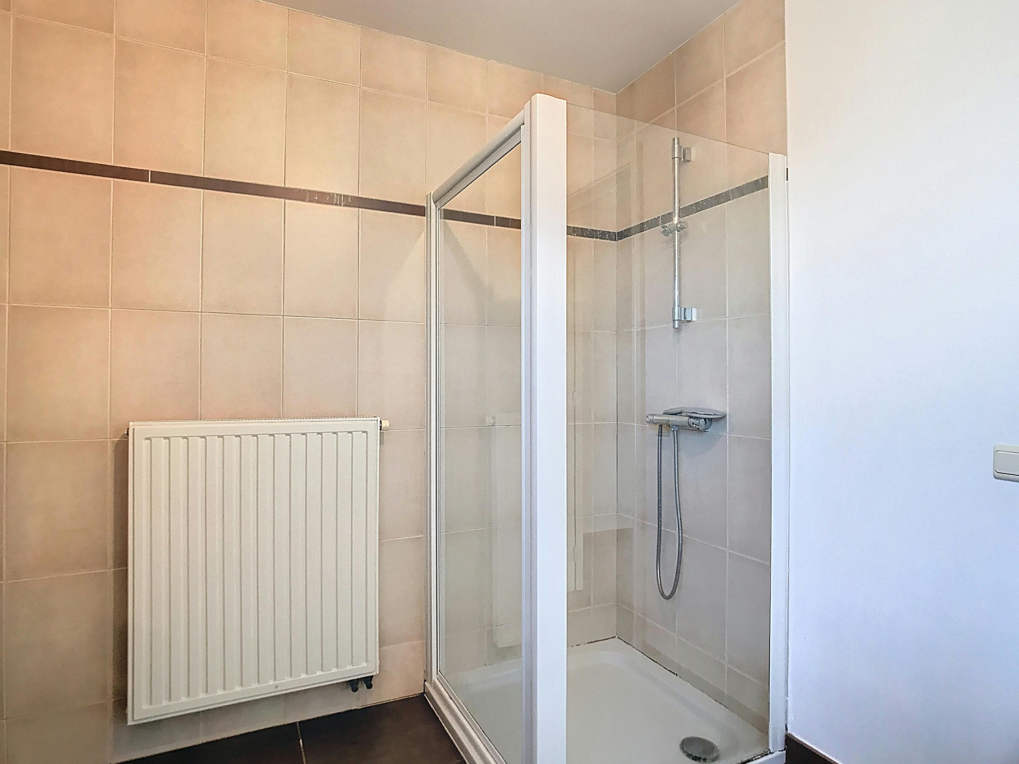 Goed gelegen energiezuinig dakappartement te Kruibeke foto 9