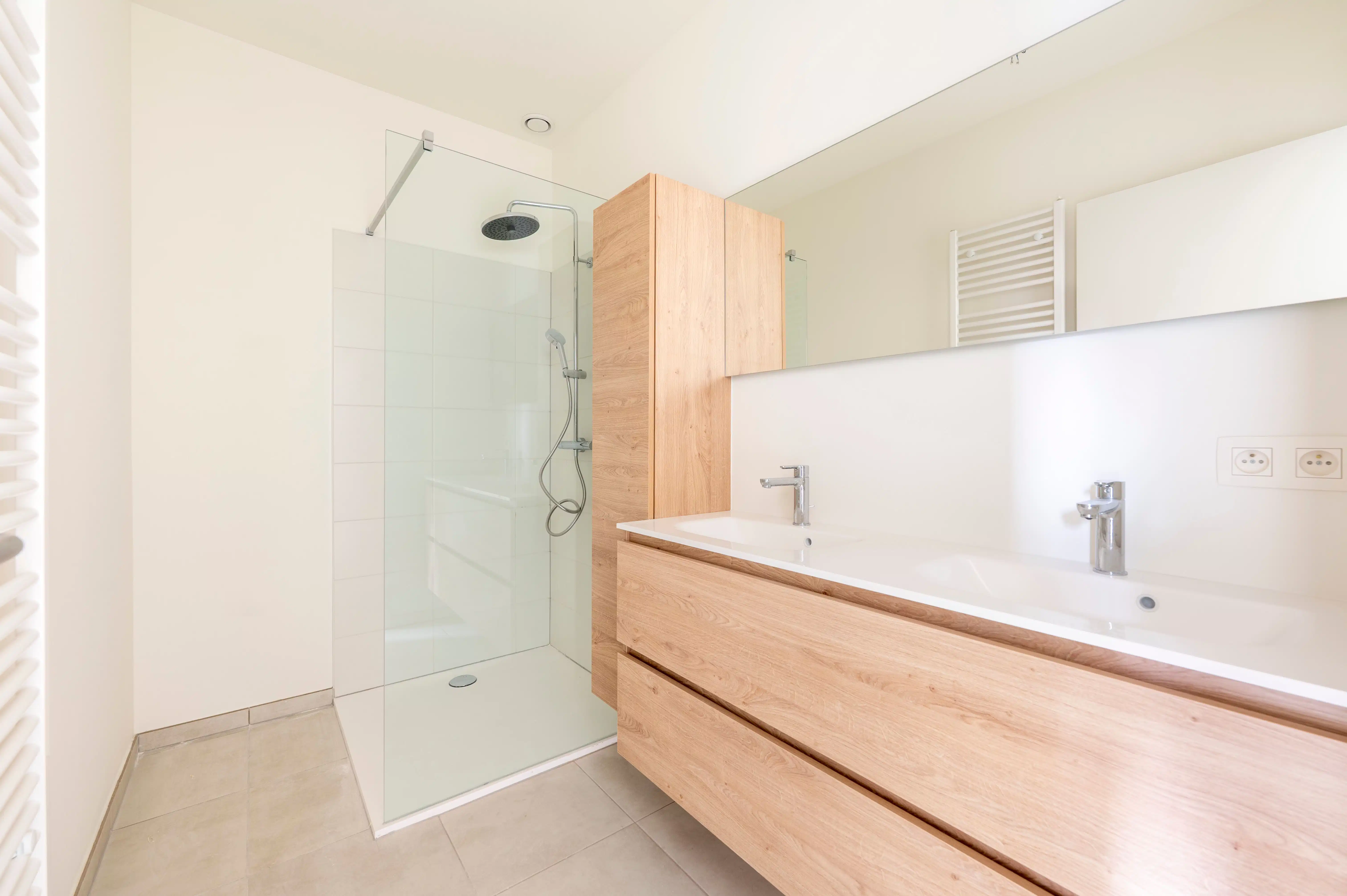 Nieuwbouwappartement met terras en staanplaats in Mariaburg-Brasschaat te huur! foto 9