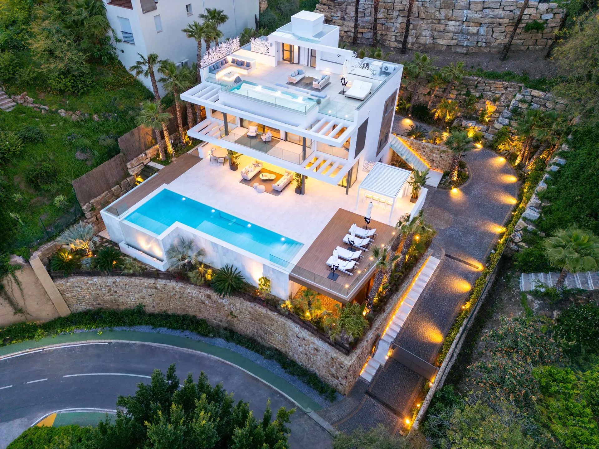 Indrukwekkende villa met adembenemend zicht en ongekende voorzieningen in La Quinta foto 21
