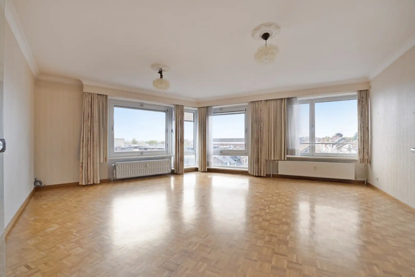 Ruim appartement met 3 slaapkamers en prachtig zicht + garage mogelijk foto 2