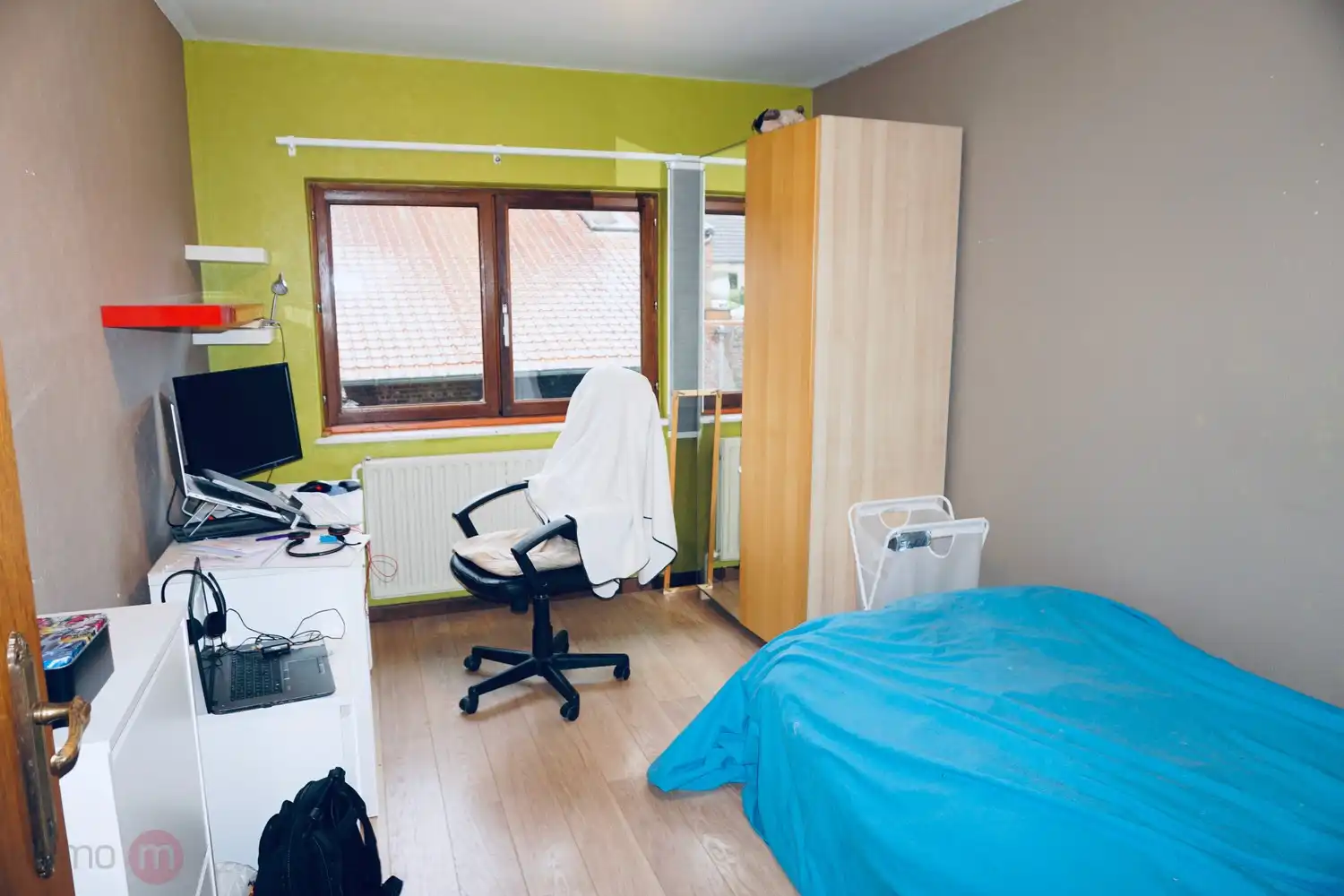 Rustig gelegen woning met 4 slaapkamers, bureau (of extra slaapkamer), garage en grote tuin. foto 16