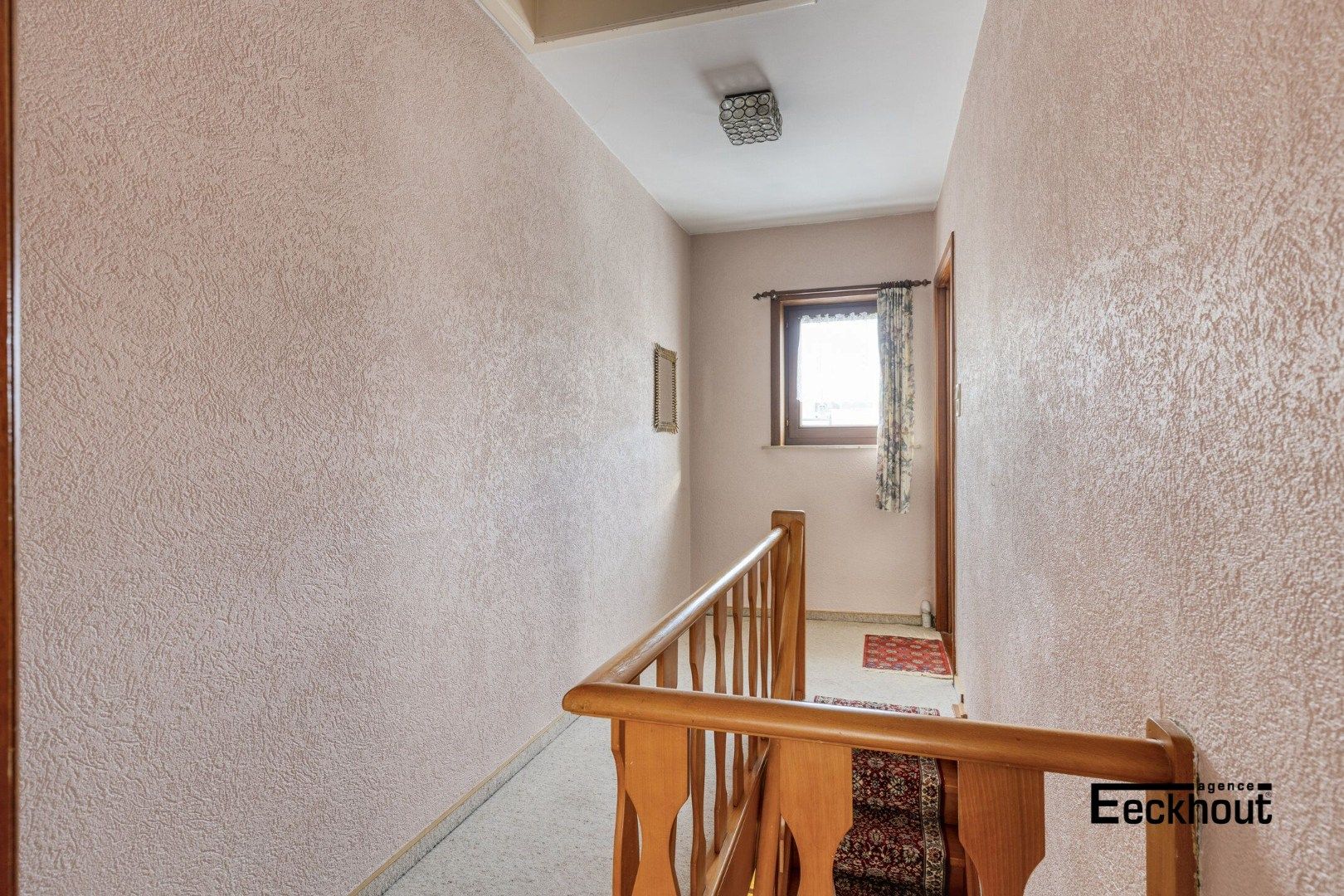 Zeer verzorgde rijwoning op een gunstige ligging te Oostende! foto 11