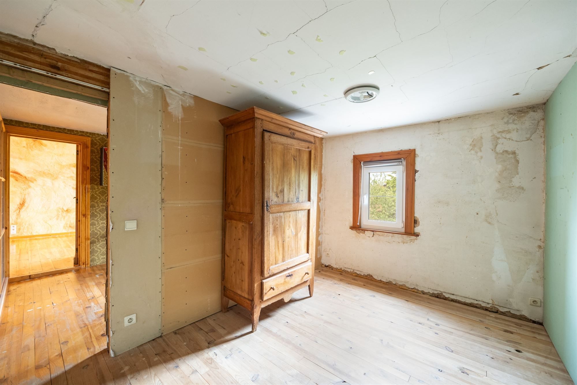 Lichtrijk op te frissen woning op 11a60ca foto 28