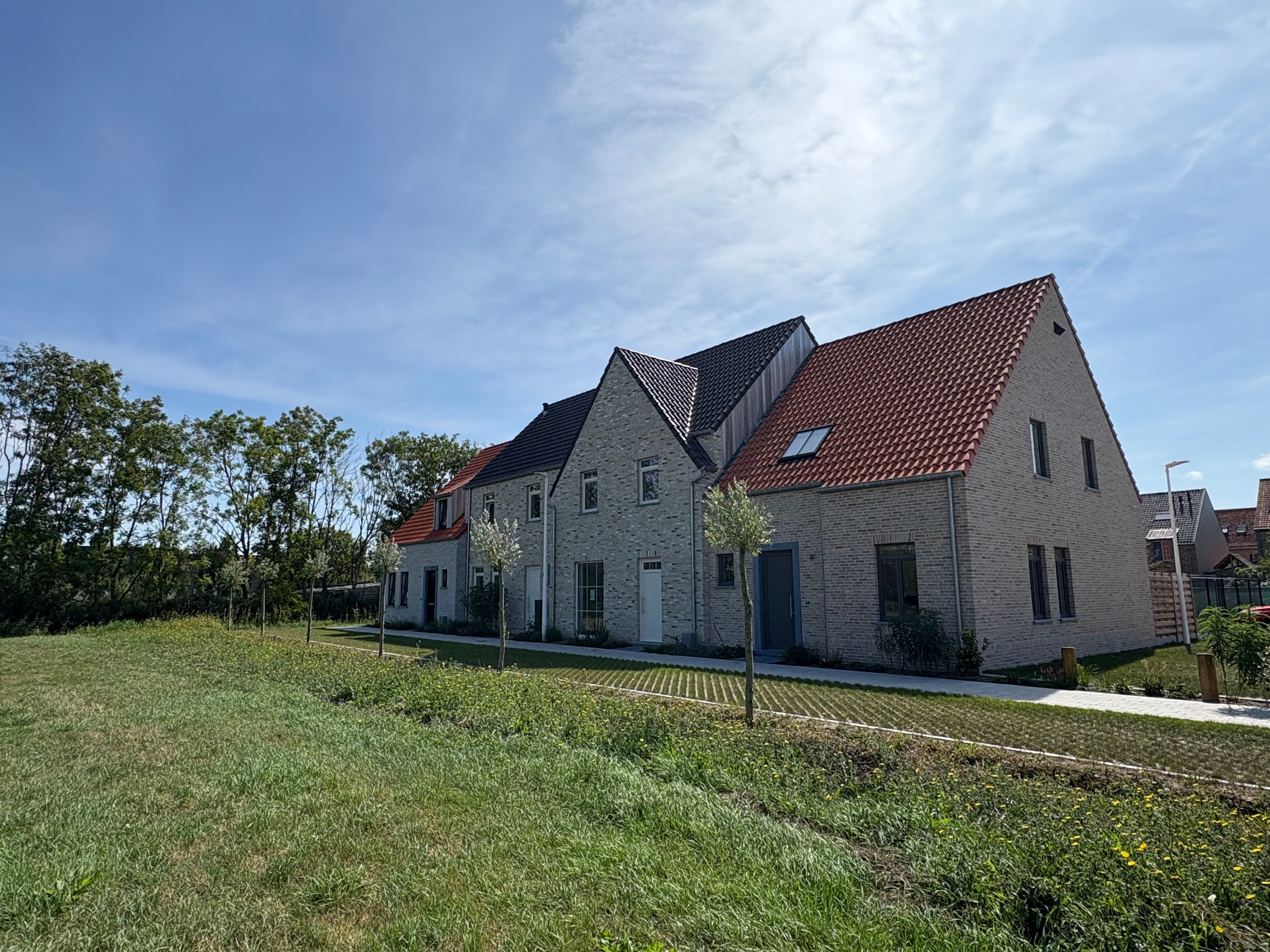 Energiezuinige nieuwbouwwoning met 3 slaapkamers en carport te huur foto 7