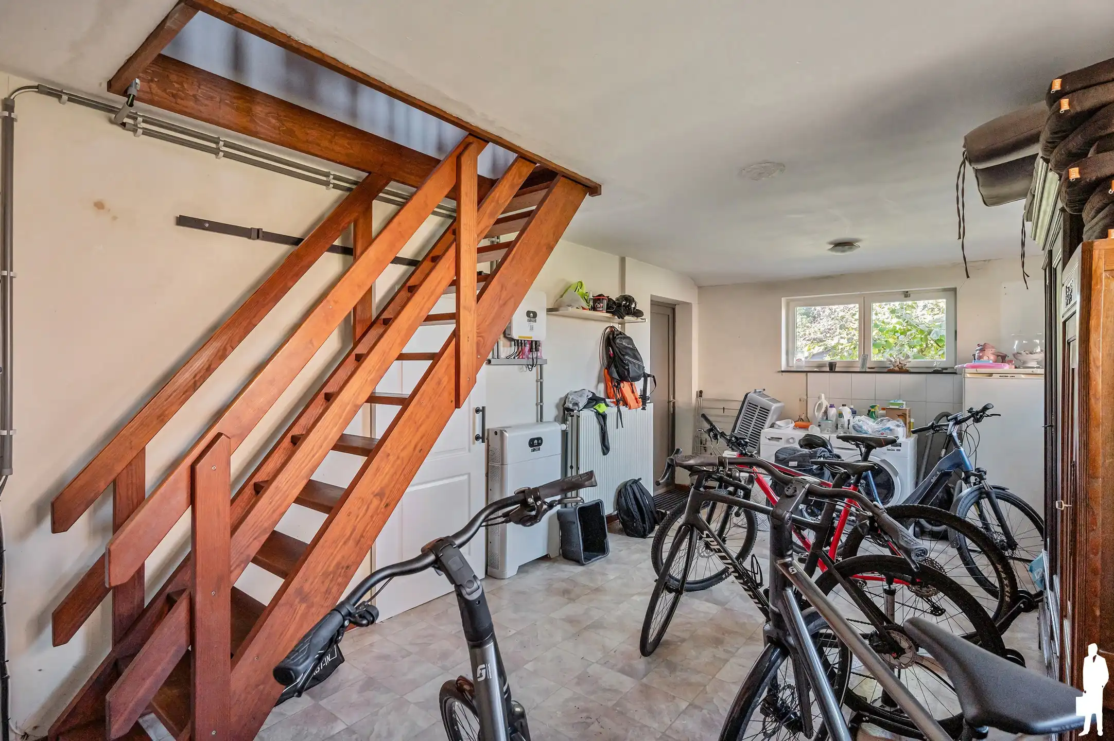 Ruime gezinswoning met 4 slaapkamers, polyvalente ruimte, vrijstaande garage met carport en open zicht in Nieuwmoer foto 17