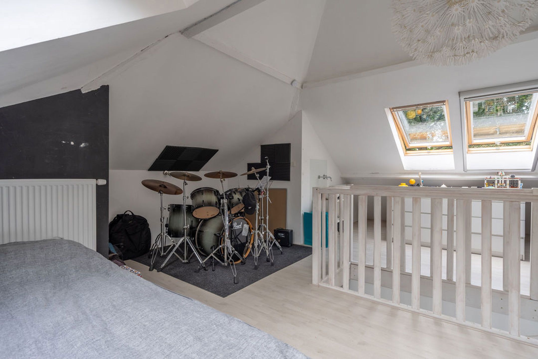 Charmante woning met 4 slpks op knap perceel van 1.165 m² foto 35