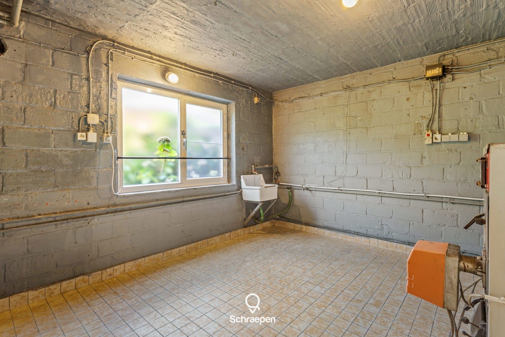 Uitstekend gelegen renovatiewoning met 3 slpks op perceel van circa 11 are te Zonhoven! foto 19