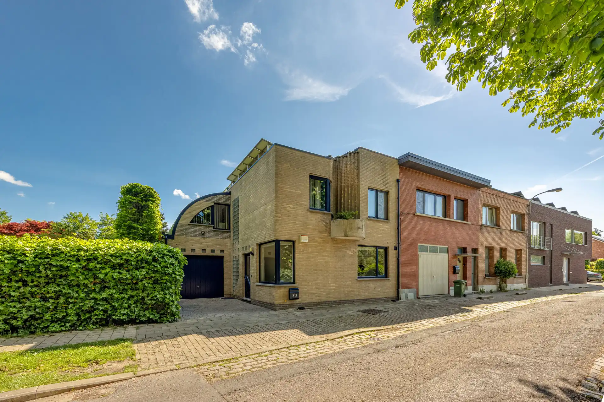 Ruime energiezuinige HOB met 5 slpk's aan Hof Ter Linden foto {{pictureIndex}}