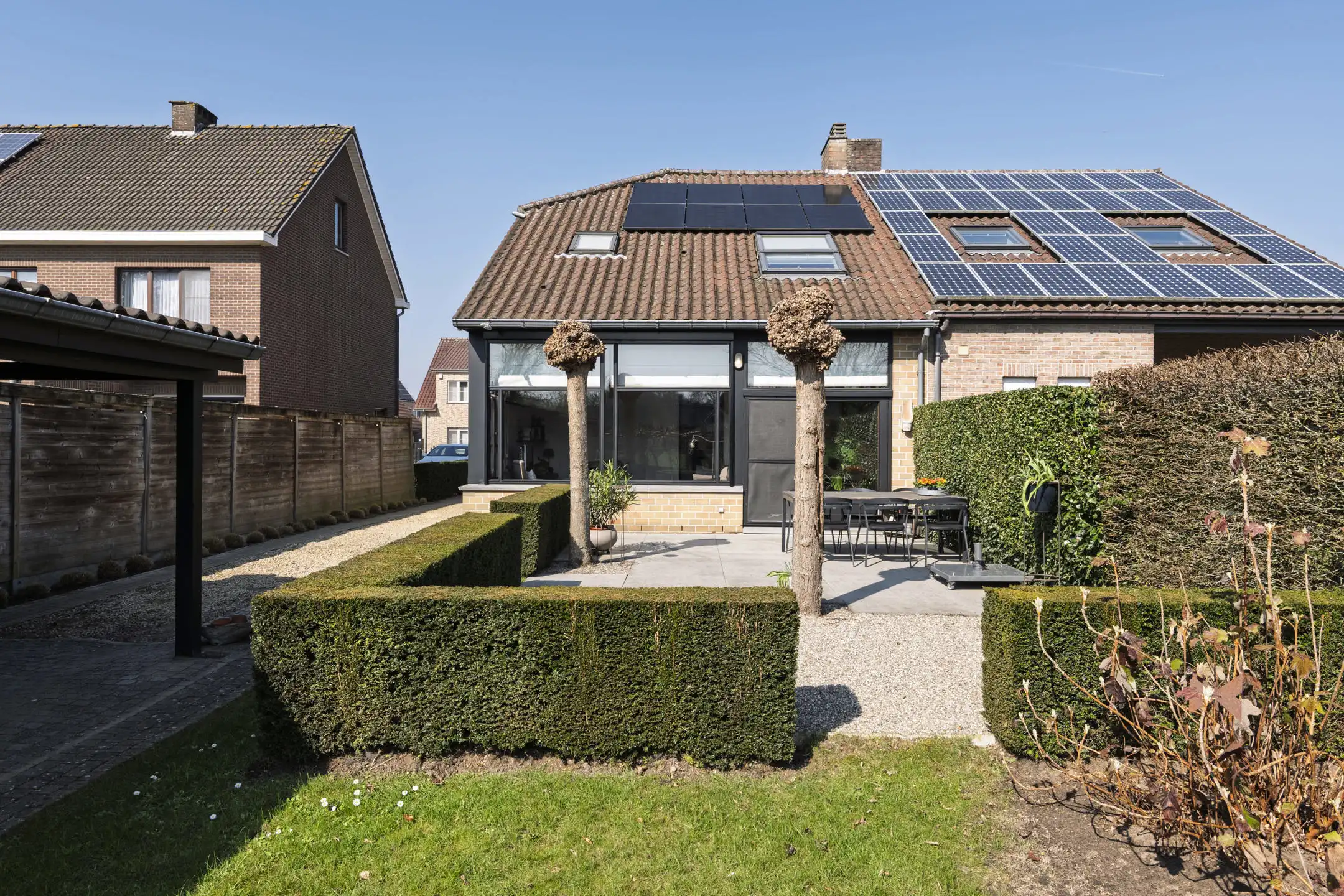 Ruime splitlevel woning, zuidgerichte tuin (ca. 522 m²) foto 30