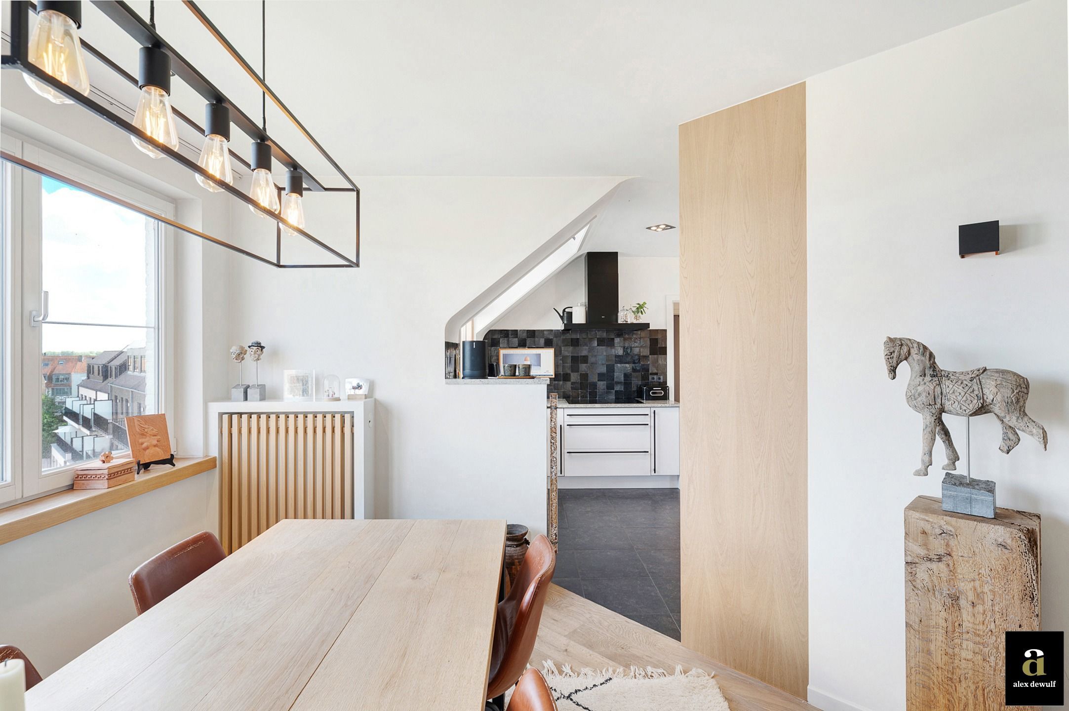 Ruim en licht dakappartement met groot terras te Duinbergen  foto 13
