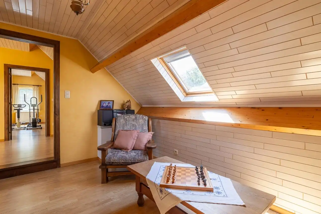 Landelijk wonen op uitzonderlijk perceel van 1ha50a met volop ruimte, privacy en mogelijkheden foto 23