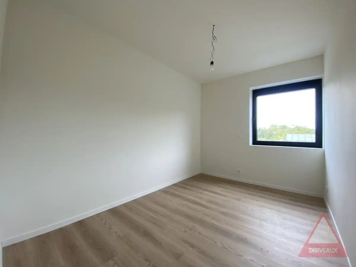 Zonnebeke - Instapklaar nieuwbouwappartement met terras en parkeerplaats nabij het Kasteelpark foto 9