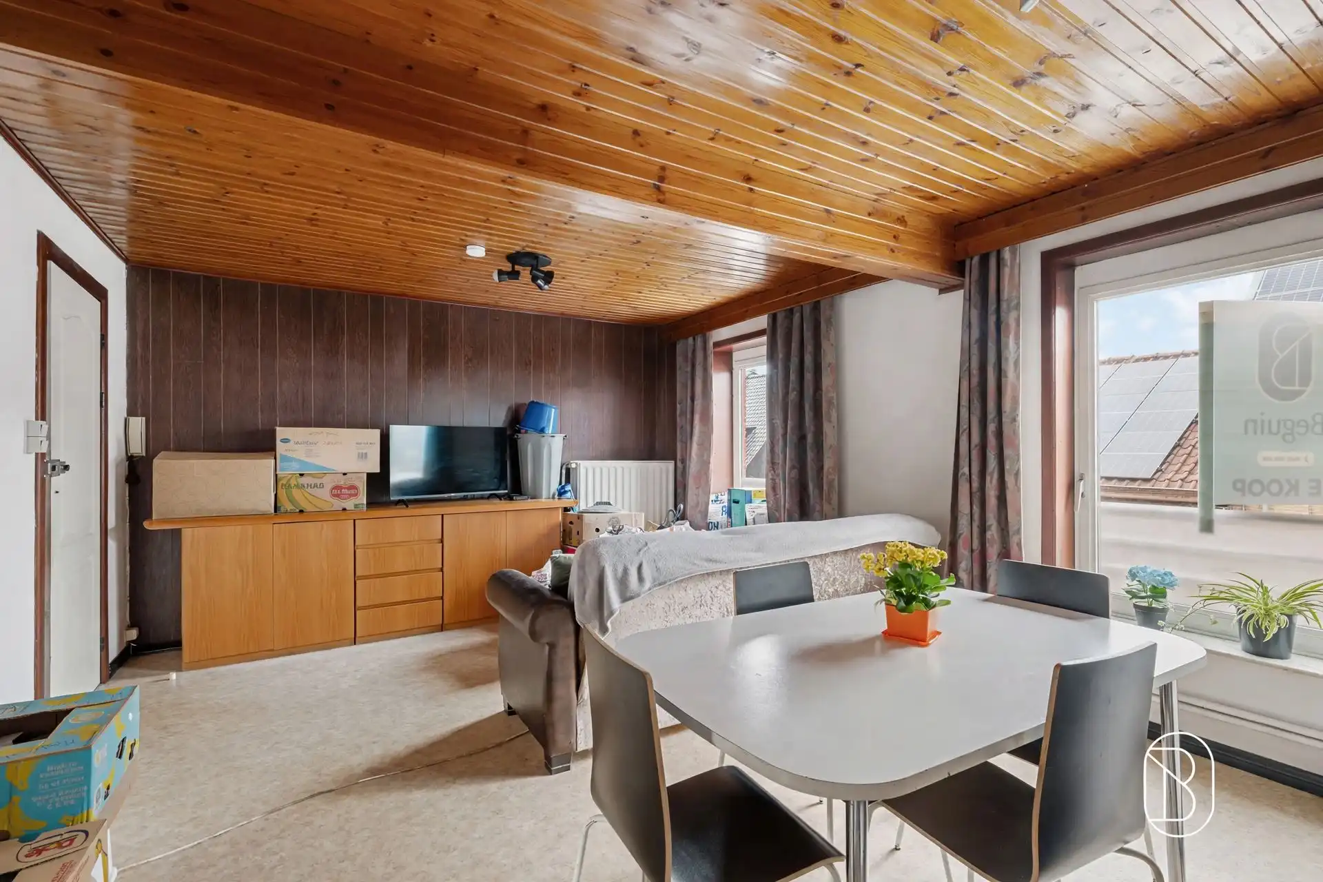 Leuk appartementje met extra potentieel! foto 4