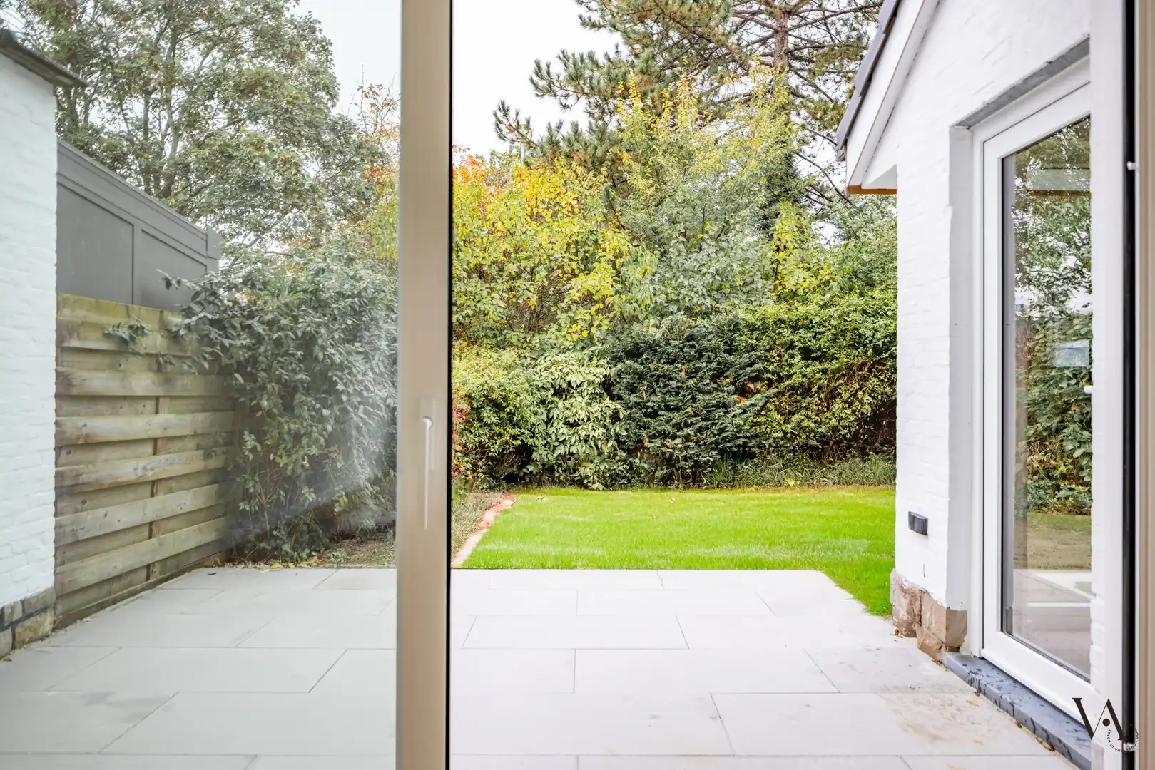 Modern gerenoveerde woning met 3 slaapkamers en tuin op groene toplocatie in Leuven foto 8