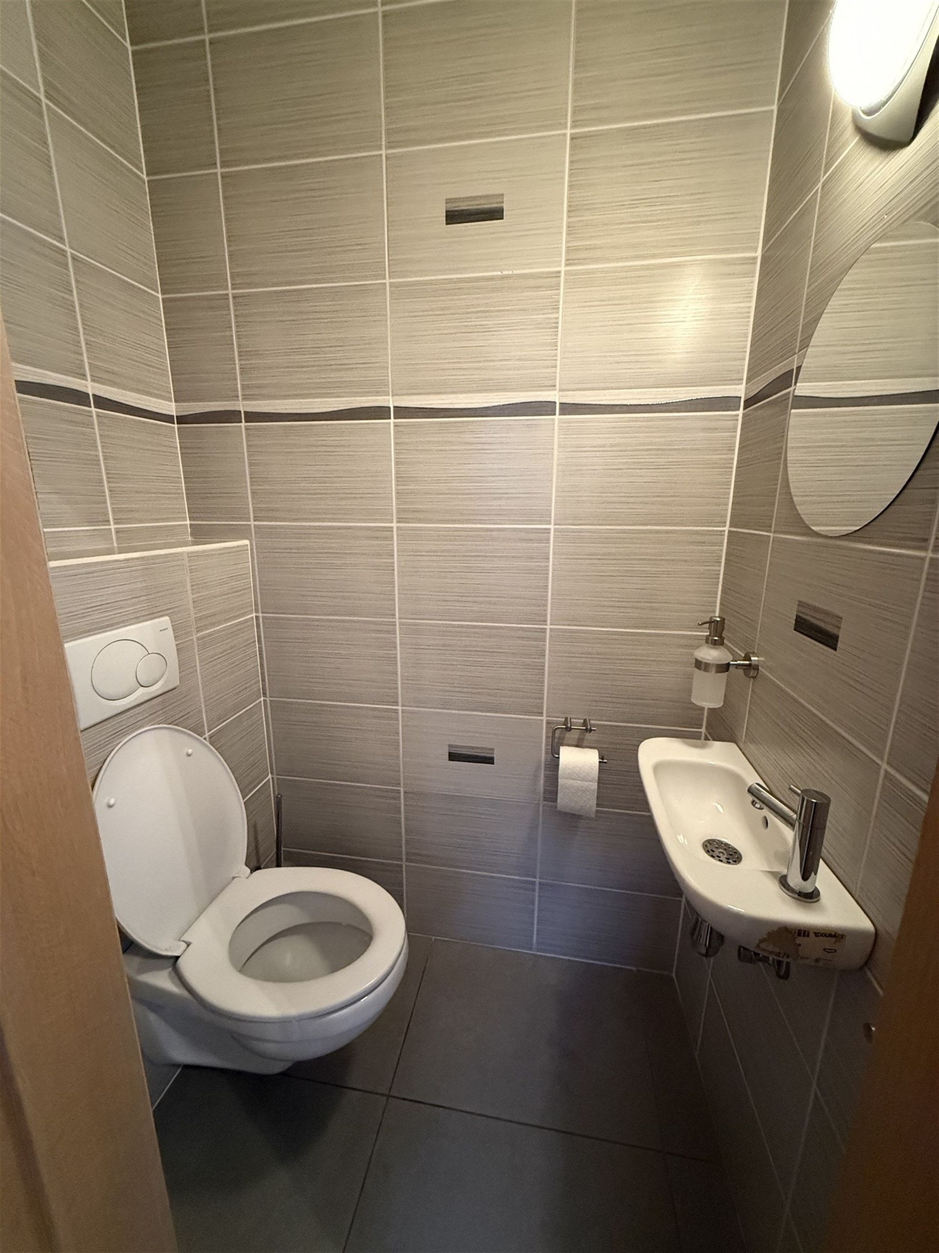 Landelijk gelegen driegevelwoning  foto 6