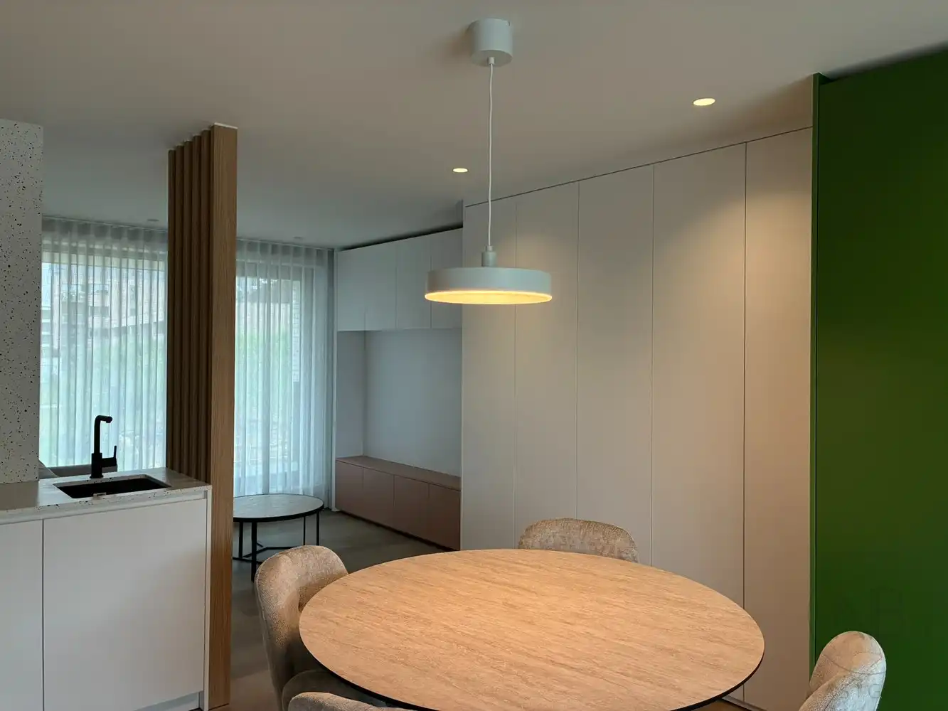 Instapklaar & bemeubeld 1-slaapkamer appartement in Diepenbeek foto 5