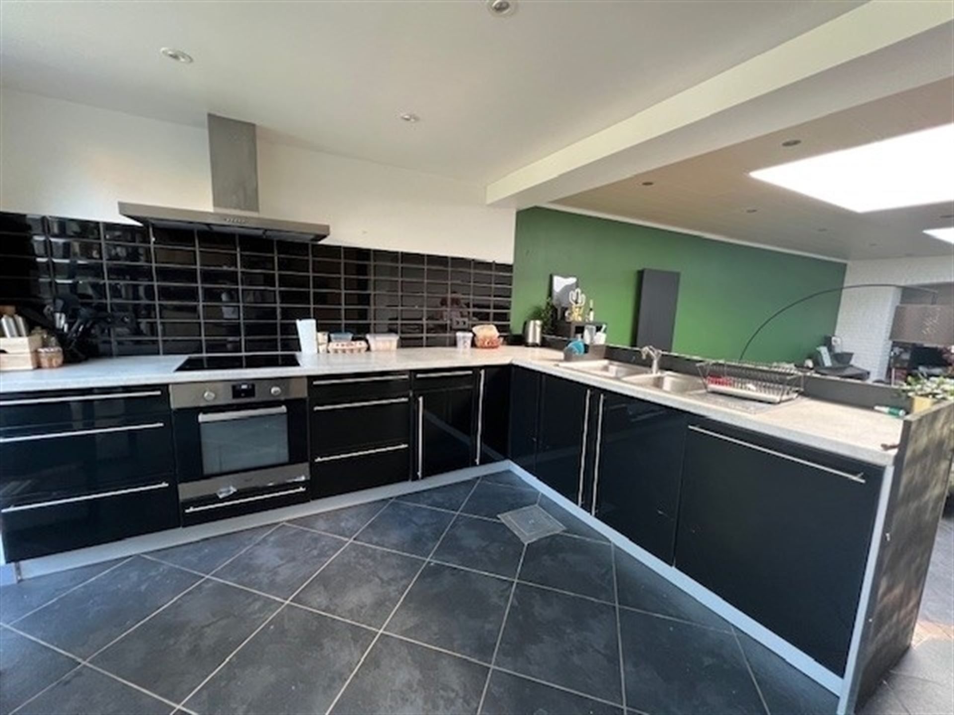 Gezellige woning met tuin en garage! foto 10