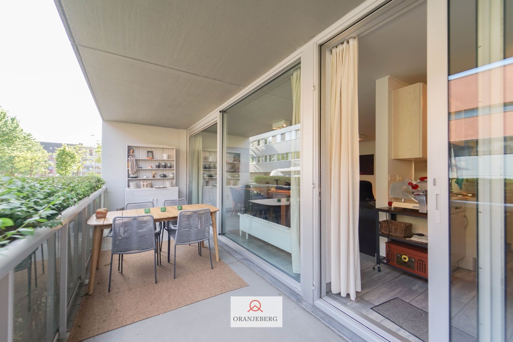 Gelijkvloers appartement aan de Visserij met 2 terrassen en 2 slpk's foto 2