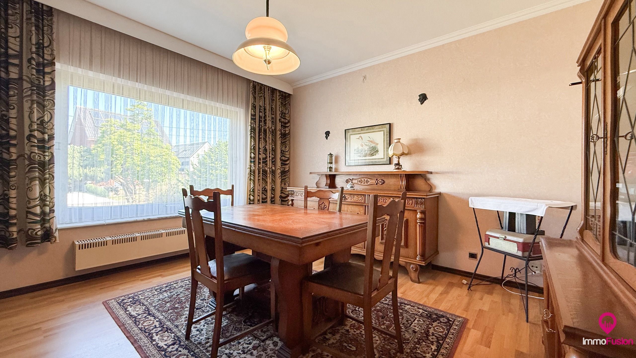 Mooie, volledig onderkelderde bungalow met 3 slaapkamers!  foto 13