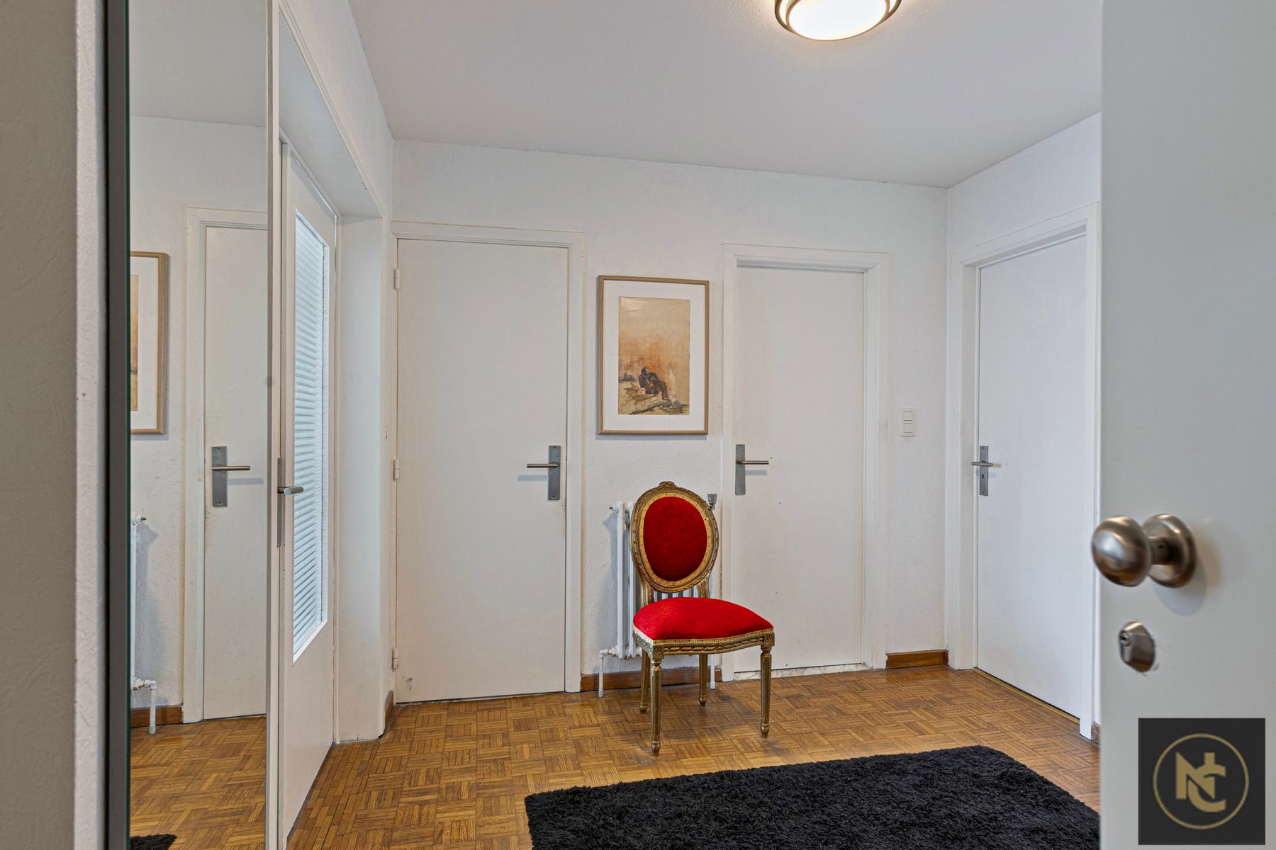 Sfeervol appartement met 2 slaapkamers foto 10