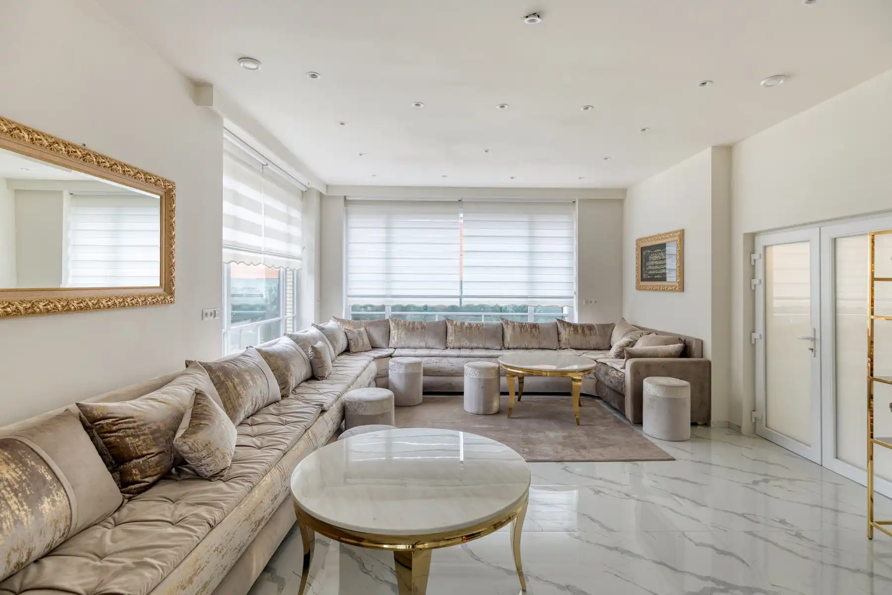 Gerenoveerde woning met 5 slaapkamers en tuin foto 5