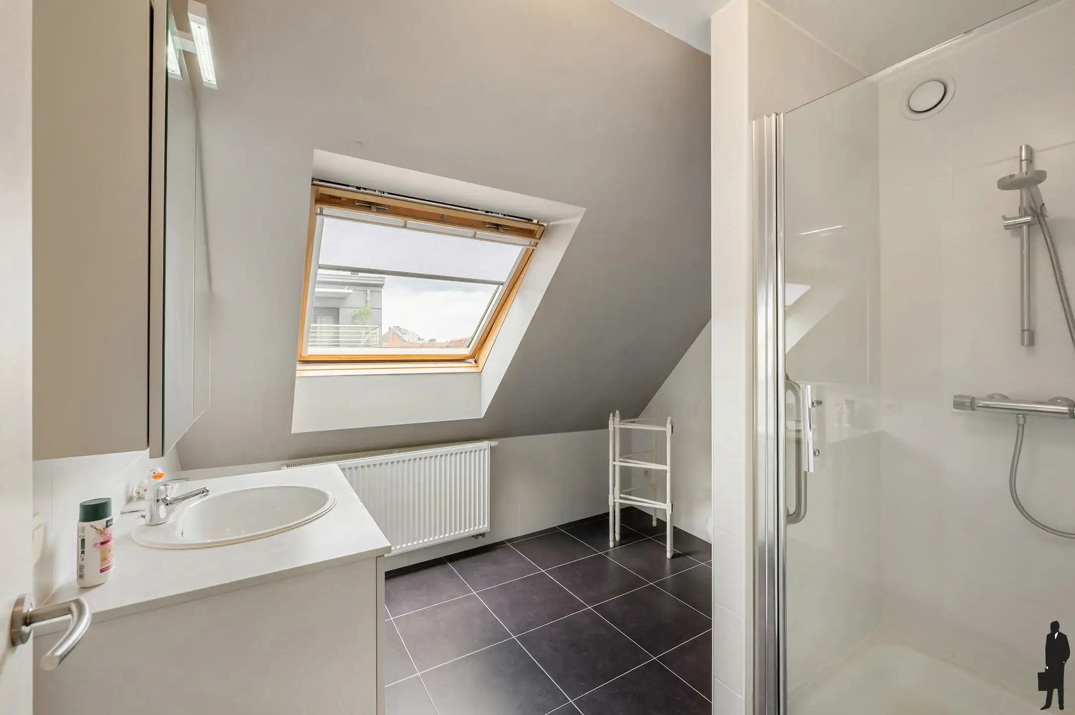 Duplex met 2 slpks en 2 terrassen gelegen in centrum Lier foto 11