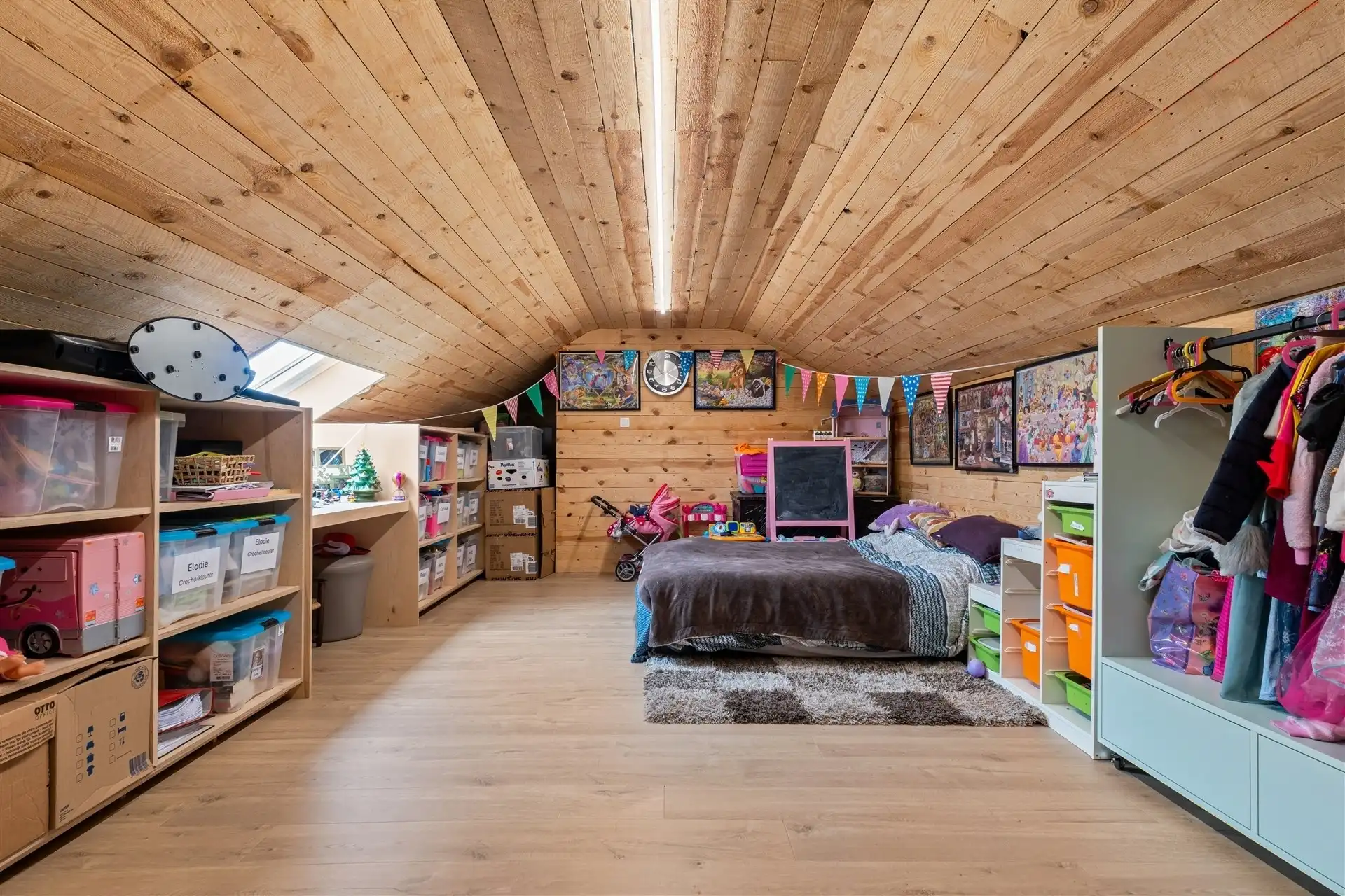 Instapklare, moderne, zeer ruime halfopen bebouwing nabij centrum Berlare foto 16