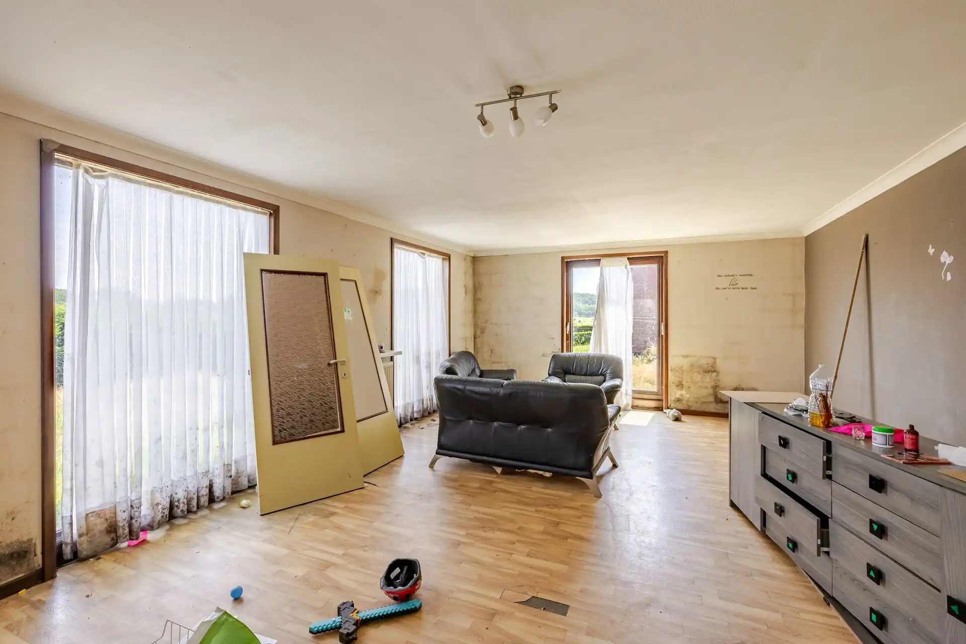 Karaktervolle eigendom voor renovatie op ± 1.356 m² met tal van mogelijkheden – Meerbeke foto 17
