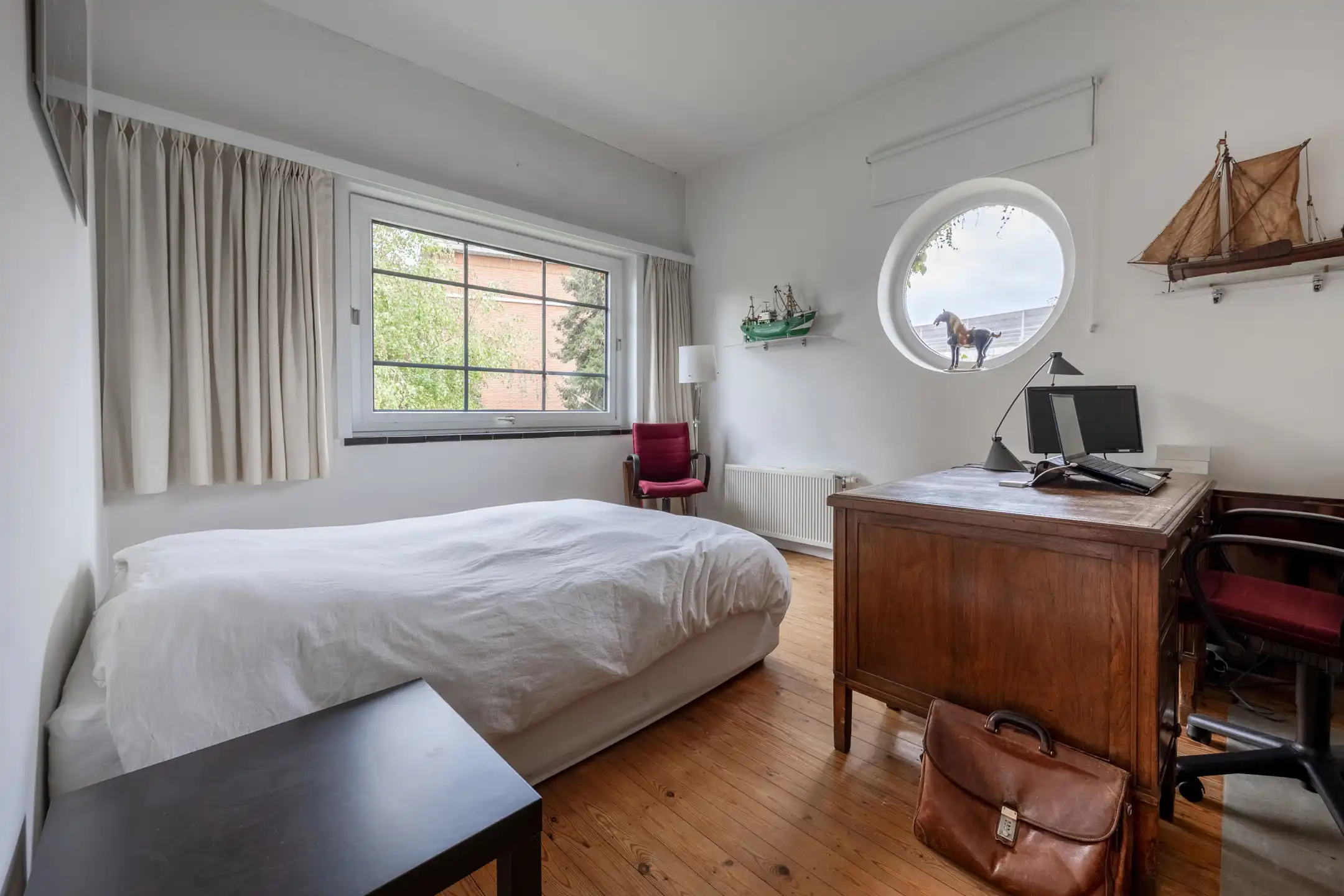 Bijzondere karakterwoning met tuin en praktijkruimte foto 29