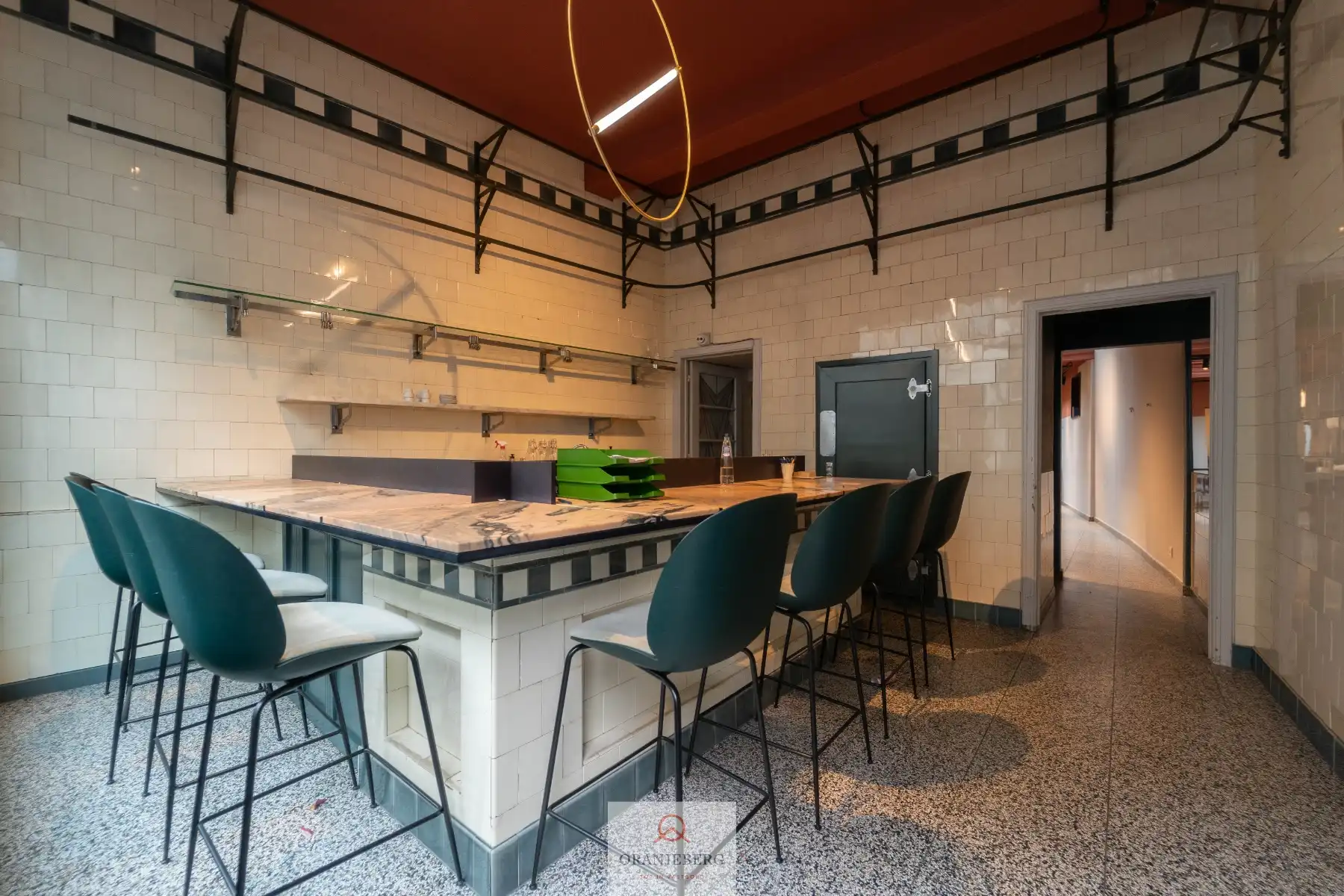 Karaktervol handelspand  (256 m²)met woonst in historisch gebouw foto 30