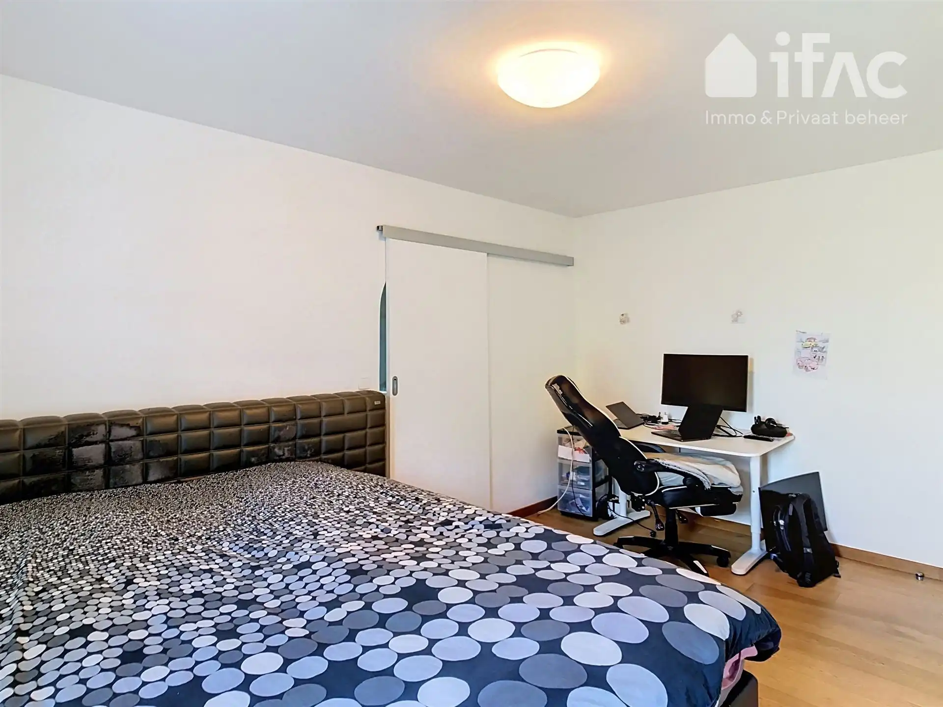 Rustig gelegen bungalow, 3slpks, 2badks foto 14
