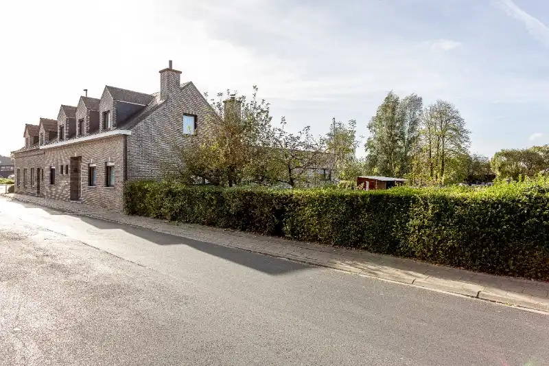 Goed gelegen bouwgrond voor OB op 509m² foto {{pictureIndex}}